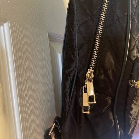 Aldo black satin quilted small backpack pre owned - Picture 4 of 12